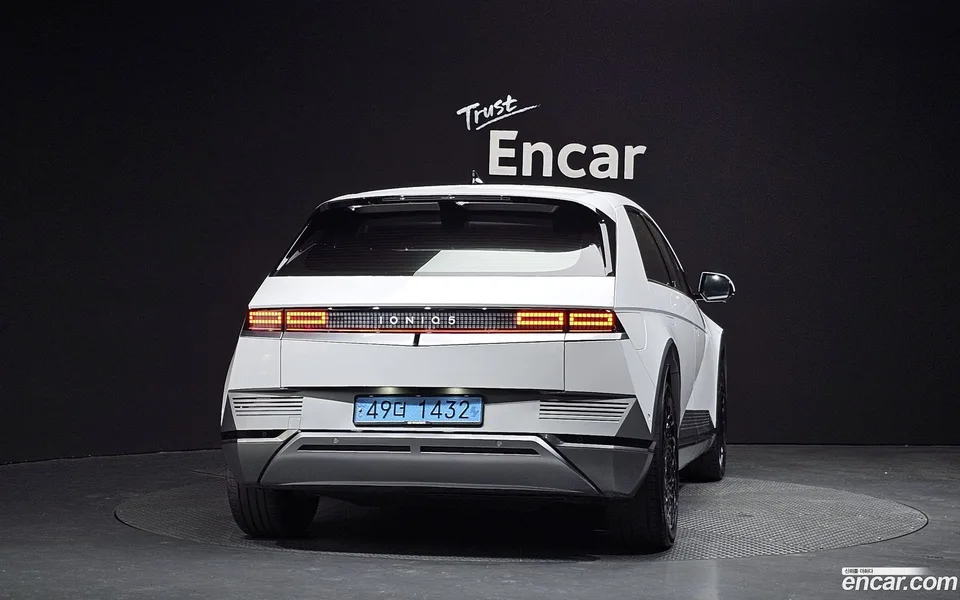 Hyundai Ioniq 5 2023 — миниатюра 4