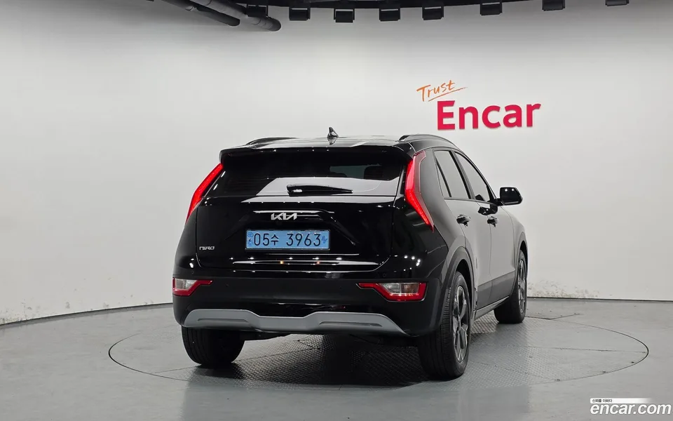 Kia Niro EV 2023 — миниатюра 4