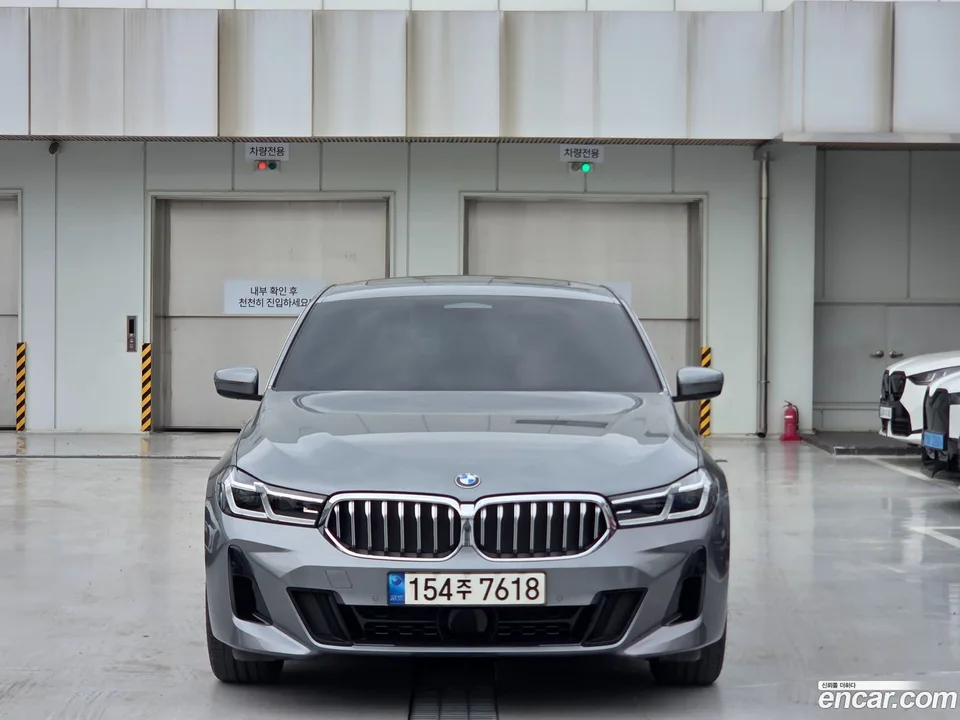 BMW 6 Series GT 620d M 2023 — миниатюра 3