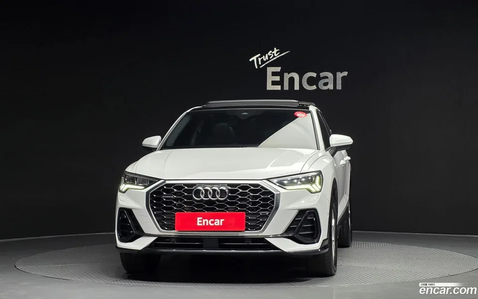 Audi Q3 40 TFSI 2023 — миниатюра 3