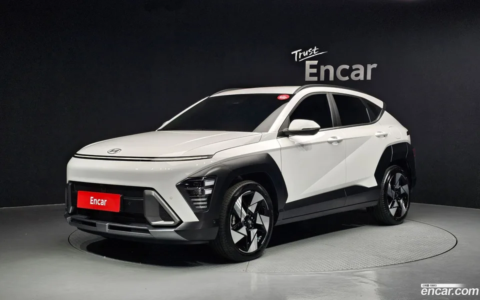 Hyundai Kona 1.6 4WD 2024 — фото 1, купить с доставкой в Москву