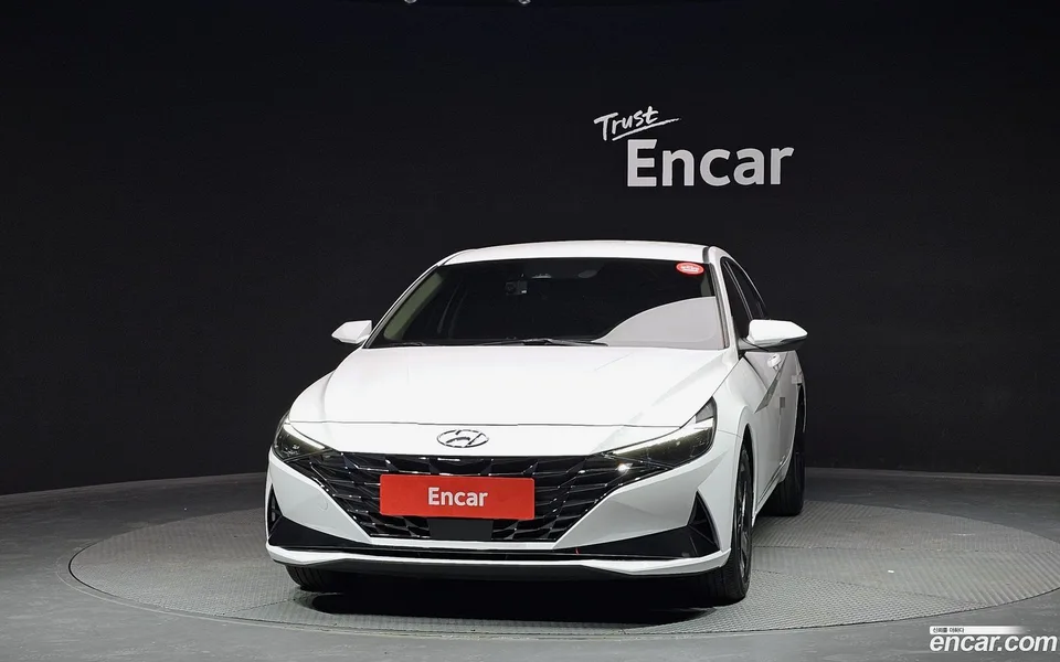 Hyundai Avante 1.6 2023 — миниатюра 3