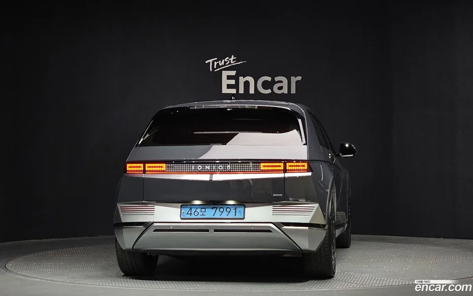 Hyundai Ioniq 5 AWD 2023 — миниатюра 4