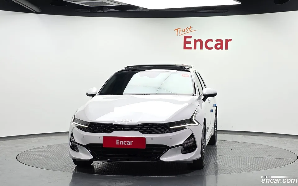 Kia K5 2.0 2023 — миниатюра 3