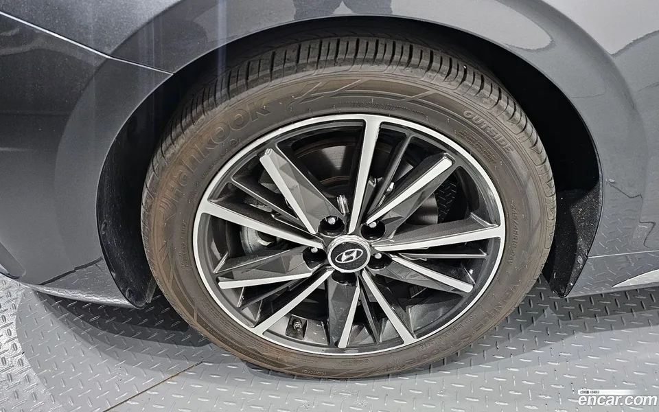 Hyundai Grandeur IG 2.5 2022 — миниатюра 2