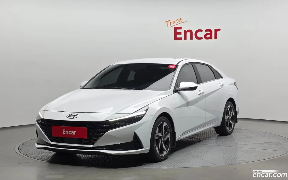 Hyundai Avante 1.6 2022 — фото 1, купить с доставкой в Москву