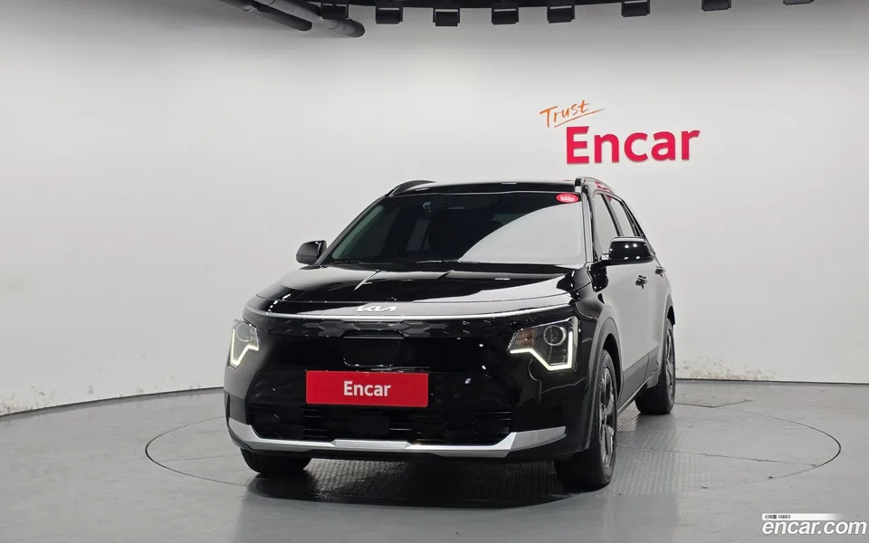 Kia Niro EV 2023 — миниатюра 3