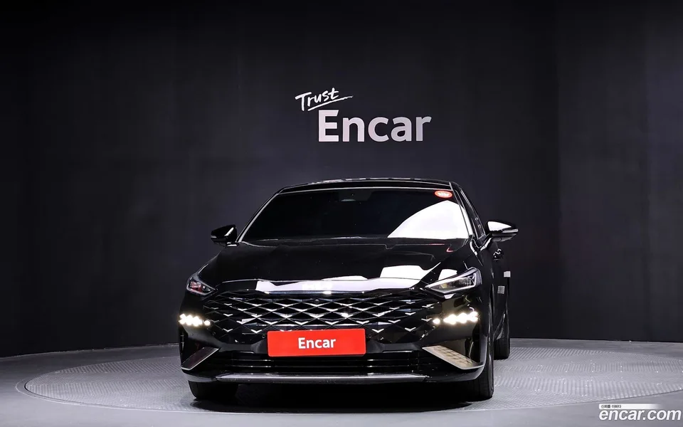 Kia K8 Hybrid 2023 — миниатюра 3