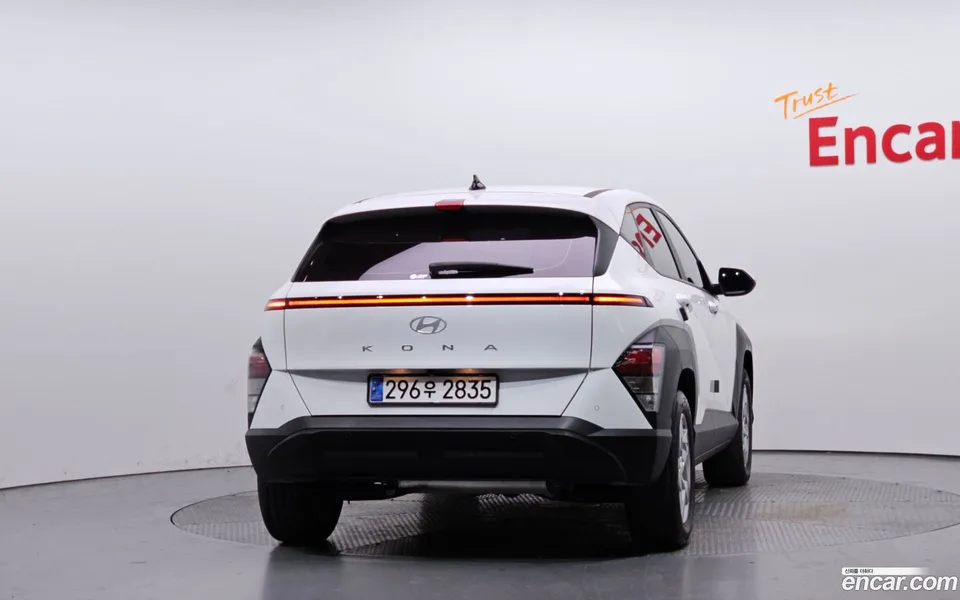 Hyundai Kona Hybrid 2024 — миниатюра 4