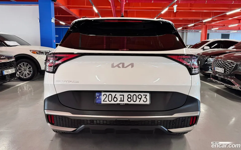 Kia Sportage 1.6 2WD 2023 — миниатюра 3