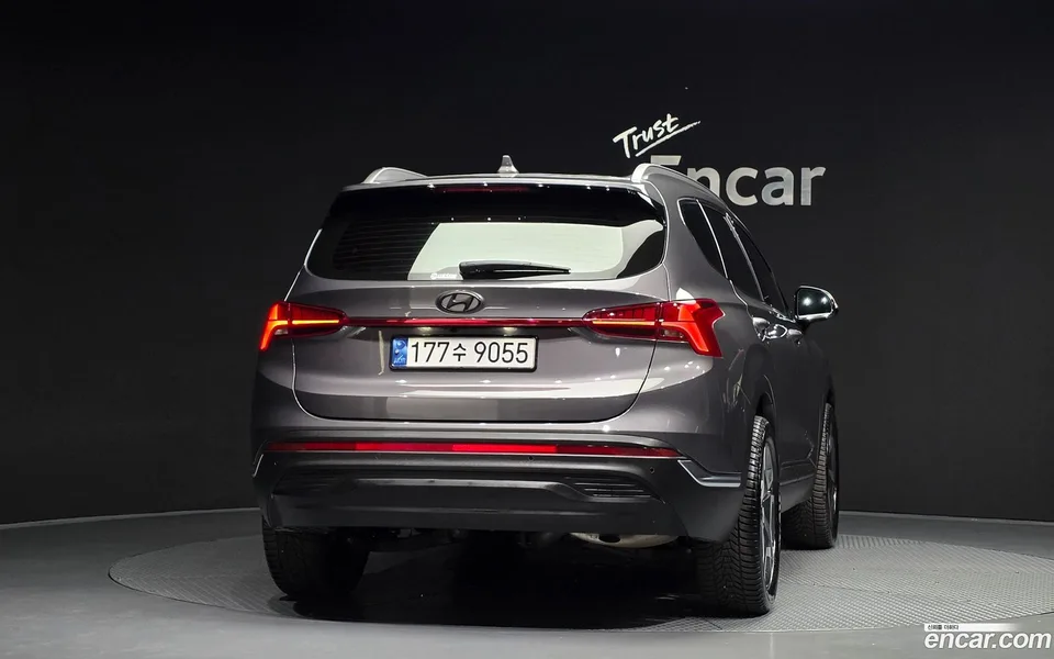 Hyundai SantaFe 2.5T 2WD 2023 — миниатюра 4
