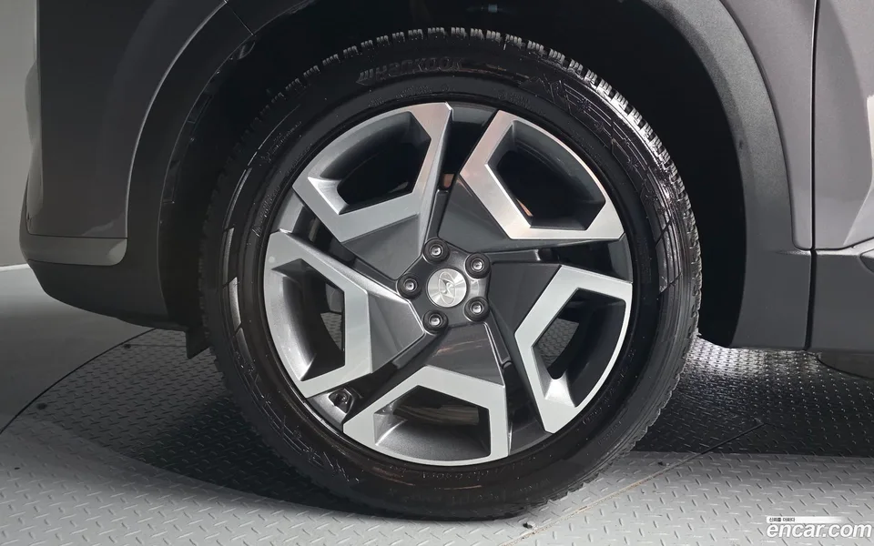 Hyundai SantaFe 2.5T 2WD 2023 — миниатюра 5