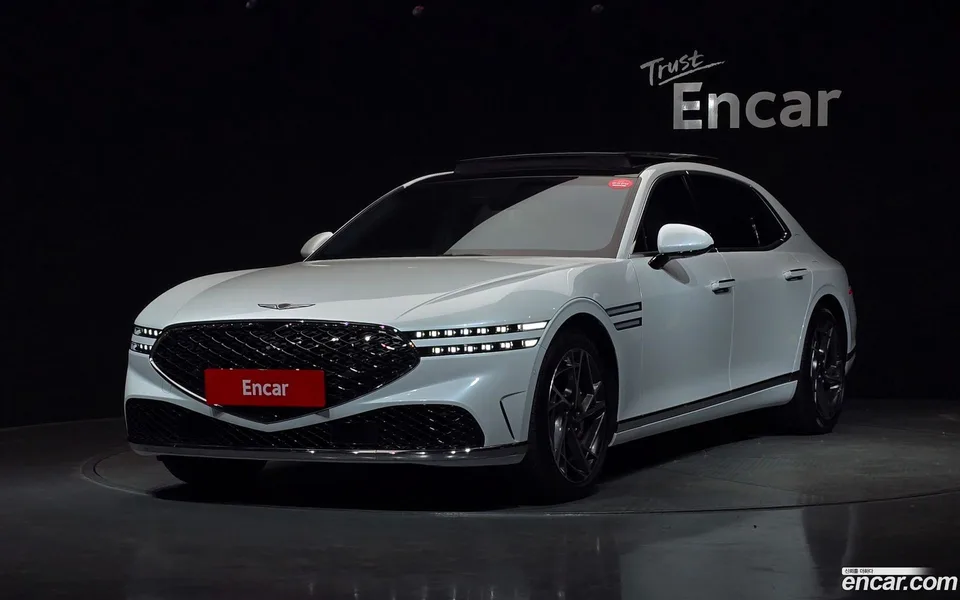 Genesis G90 3.5 e-S/C AWD 2025 — фото 1, купить с доставкой в Москву