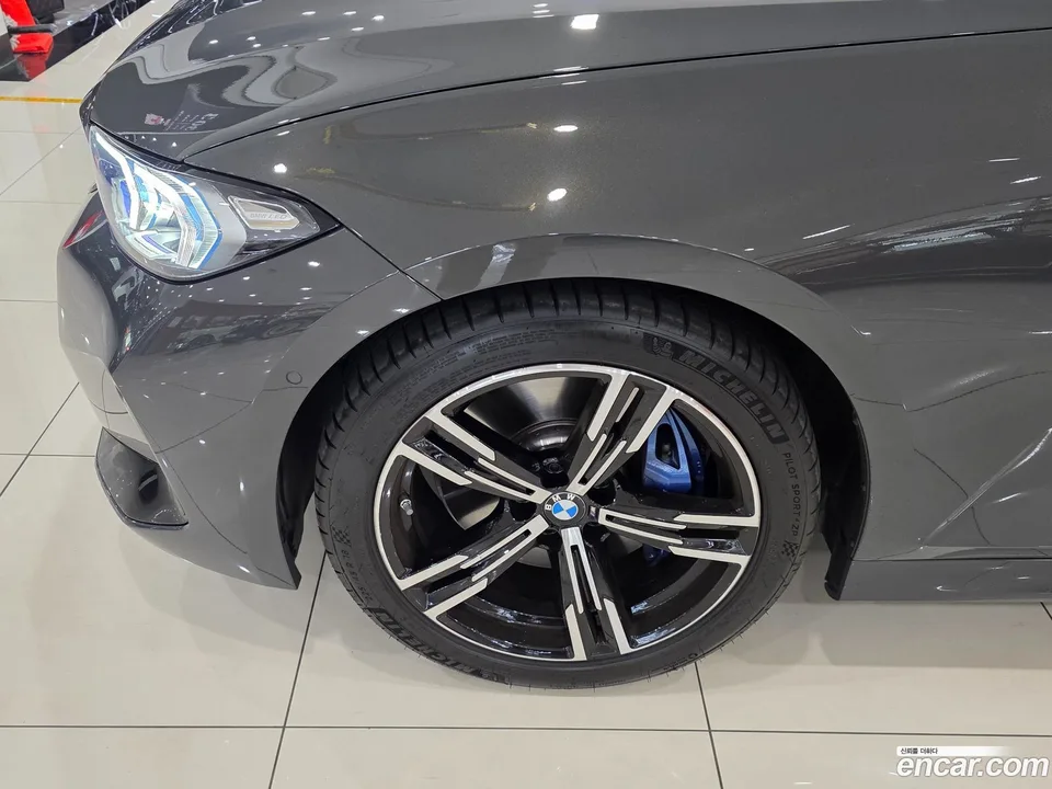 BMW 3 Series 320i M 2025 — миниатюра 2