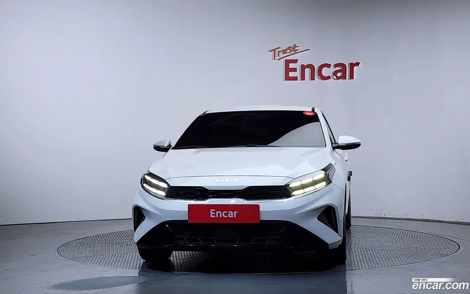 Kia K3 1.6 2023 — миниатюра 3