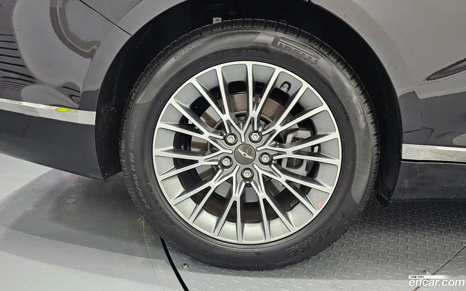 Genesis G80 2.5 2WD 2023 — миниатюра 5