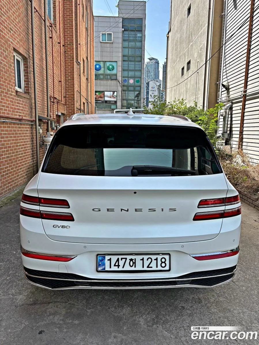 Genesis GV80 2.5T 2WD 2024 — миниатюра 4