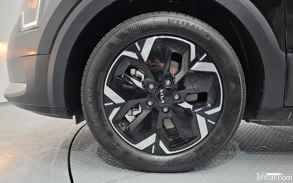 Kia Niro EV 2023 — миниатюра 2