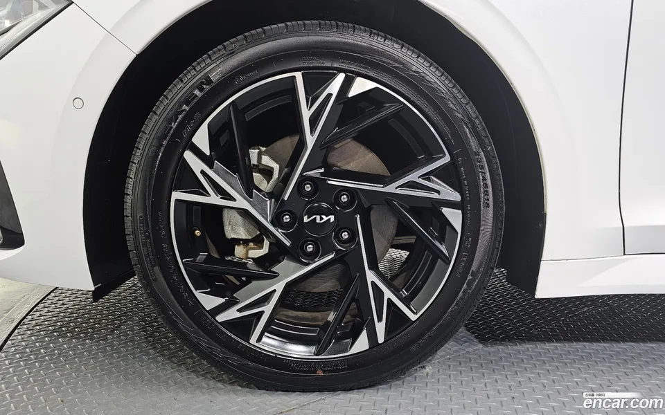 Kia K5 2.0 2024 — миниатюра 5
