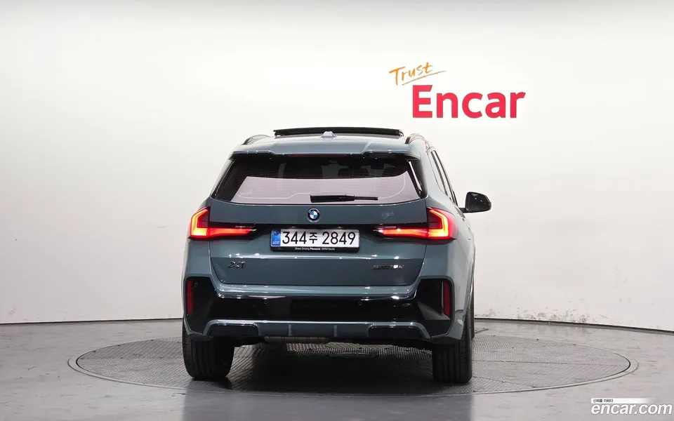 BMW X1 sDrive 18d M 2025 — миниатюра 4
