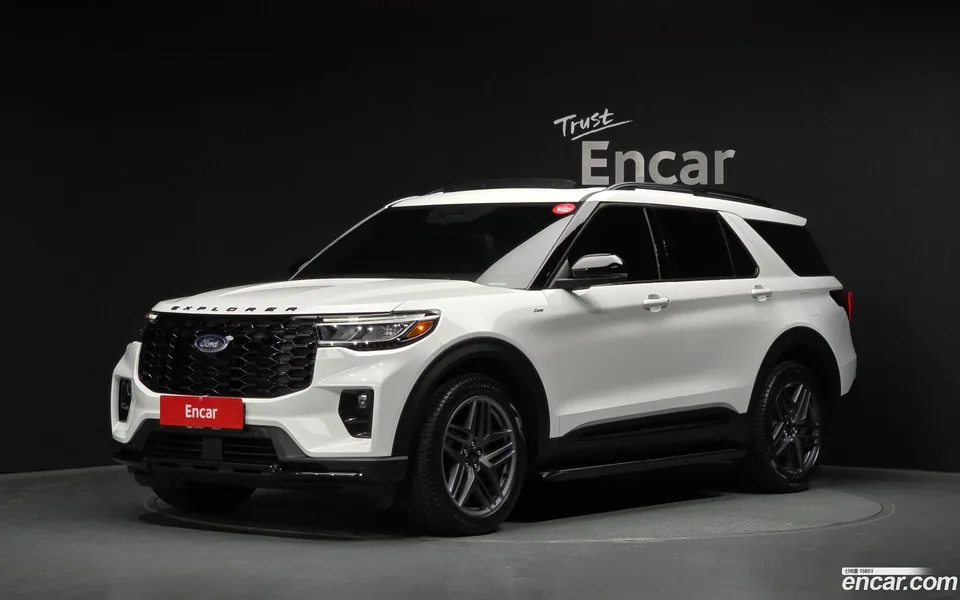 Ford Explorer 2.3 ST- 4WD 2025 — фото 1, купить с доставкой в Москву