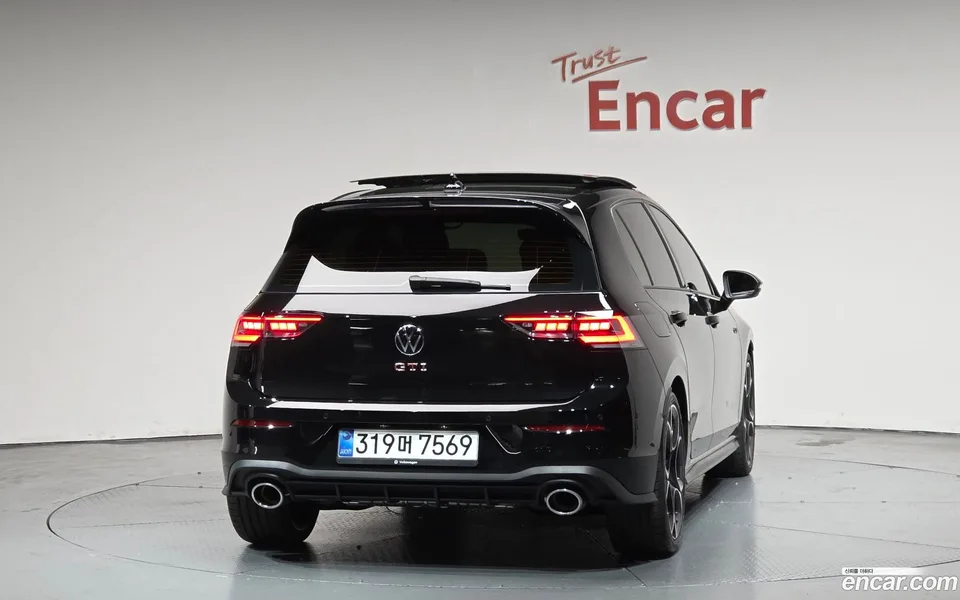 Volkswagen Golf 2.0 GTI 2025 — миниатюра 4