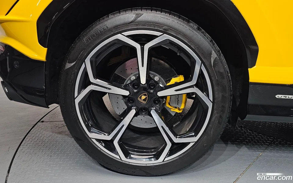 Lamborghini Urus 4.0 V8 S 2024 — миниатюра 2
