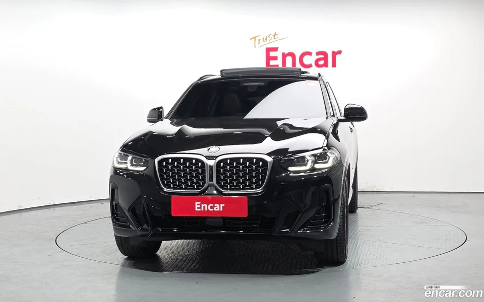 BMW X4 xDrive20i M 2023 — миниатюра 3