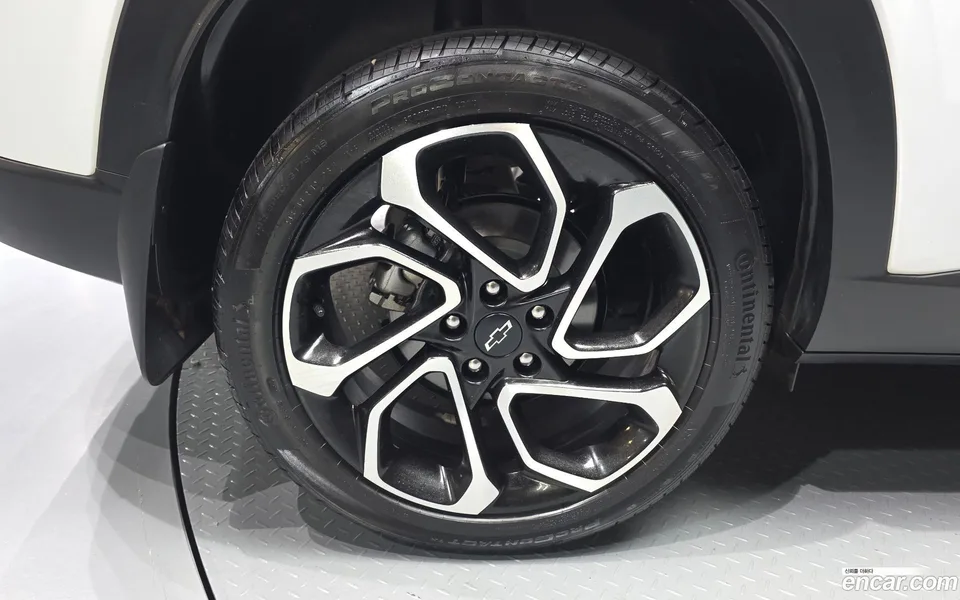 Chevrolet Trax Crossover 1.2 RS 2024 — миниатюра 5