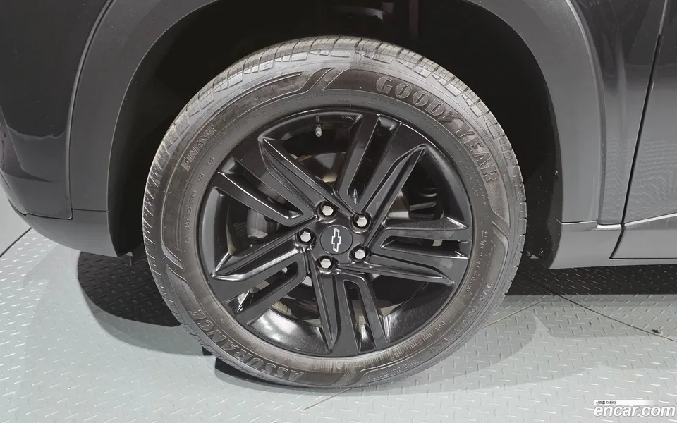Chevrolet Trax Crossover 1.2 ACTIV 2023 — миниатюра 5