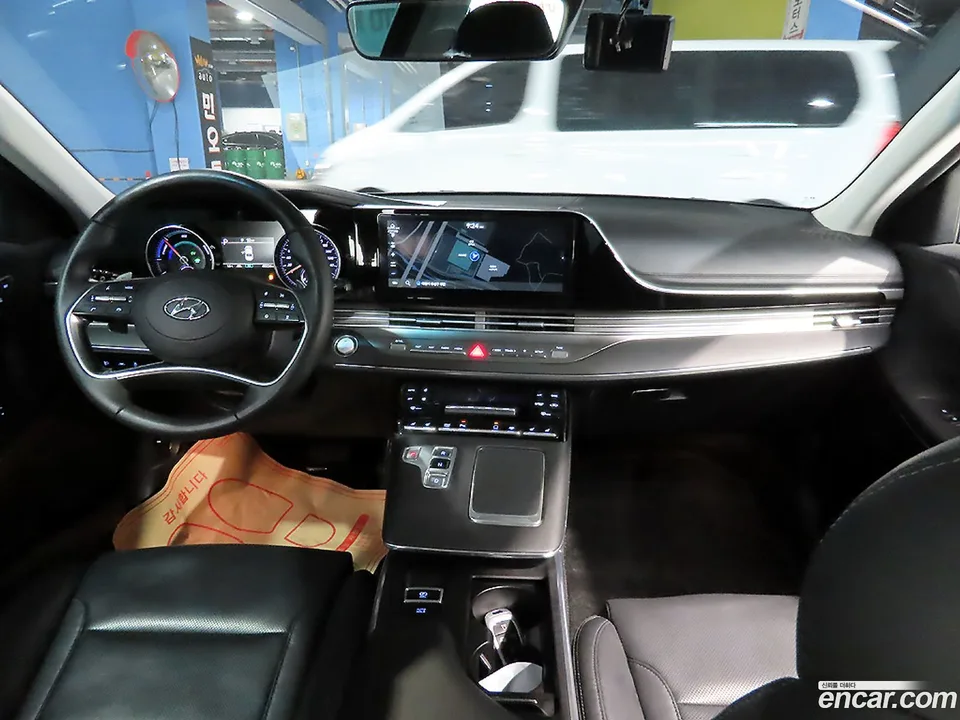 Hyundai Grandeur IG Hybrid 2022 — миниатюра 2