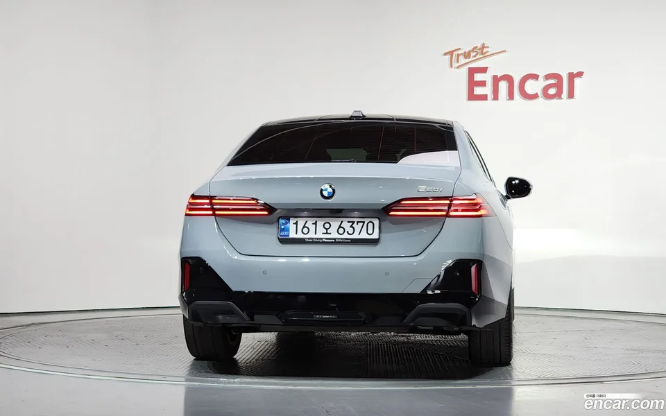 BMW 5 Series 520i M 2025 — миниатюра 4