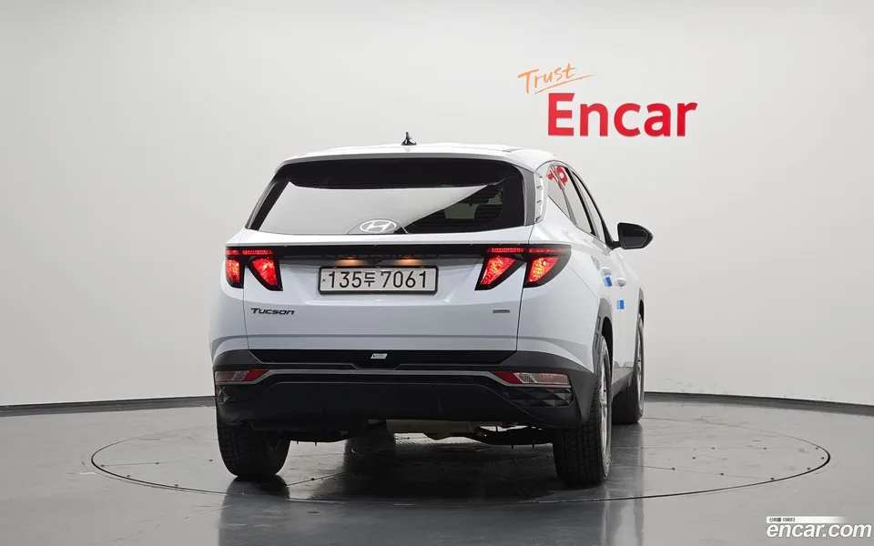 Hyundai Tucson 2.0 4WD 2022 — миниатюра 4