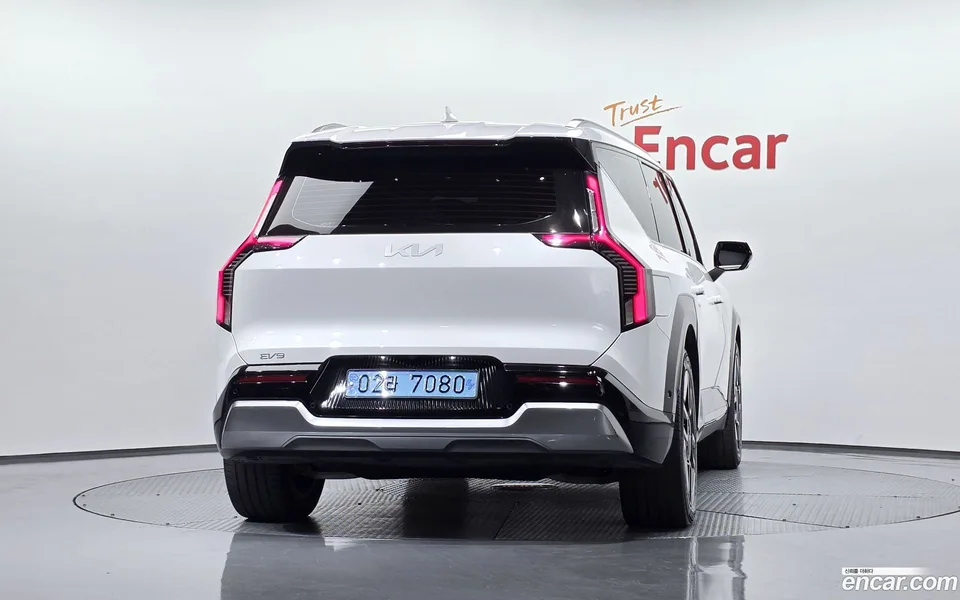Kia EV9 4WD 2023 — миниатюра 4