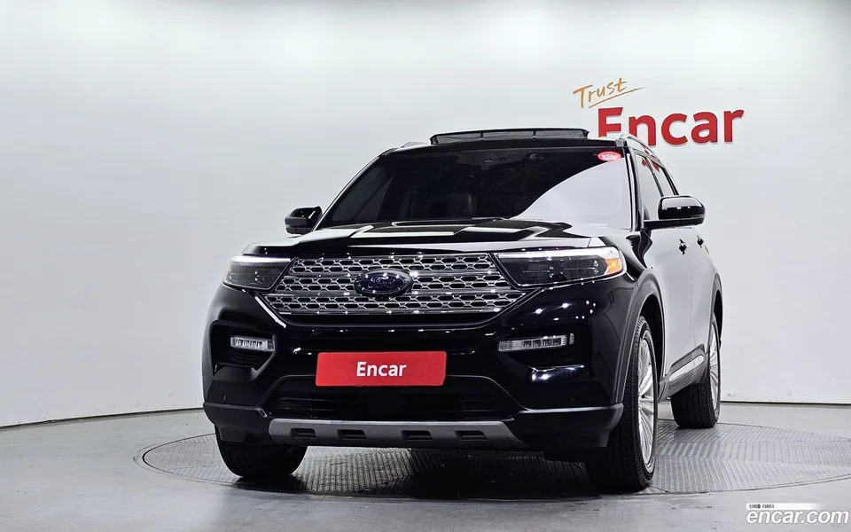 Ford Explorer 2.3 4WD 2023 — миниатюра 3