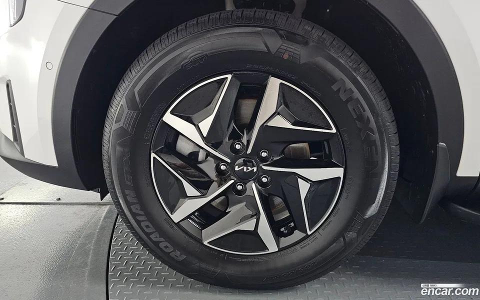 Kia Sorento HEV 1.6 2WD 2024 — миниатюра 2