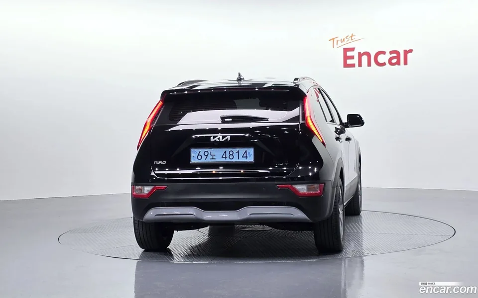 Kia Niro EV 2023 — миниатюра 4