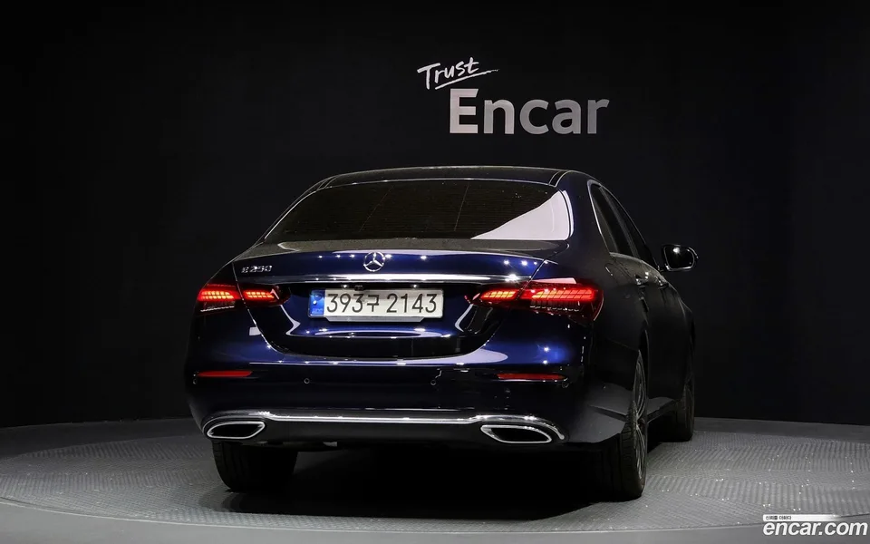 Mercedes-Benz E-Class E250 2022 — миниатюра 4