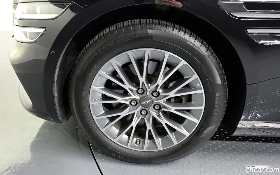 Genesis G80 2.5 2WD 2023 — миниатюра 2