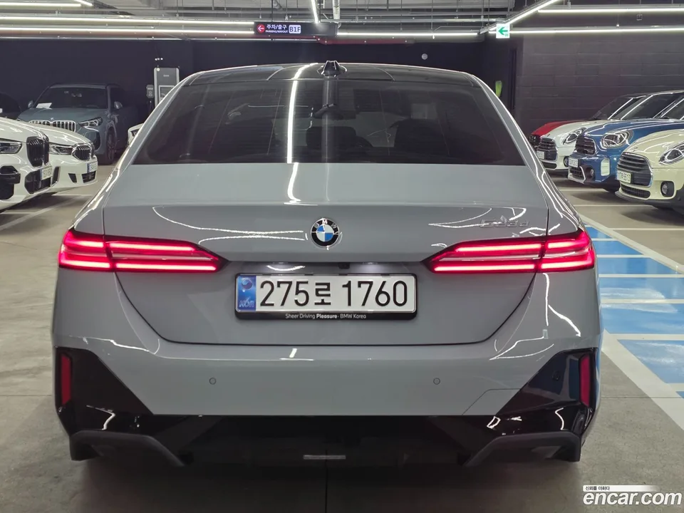 BMW 5 Series 523d M 2025 — миниатюра 4
