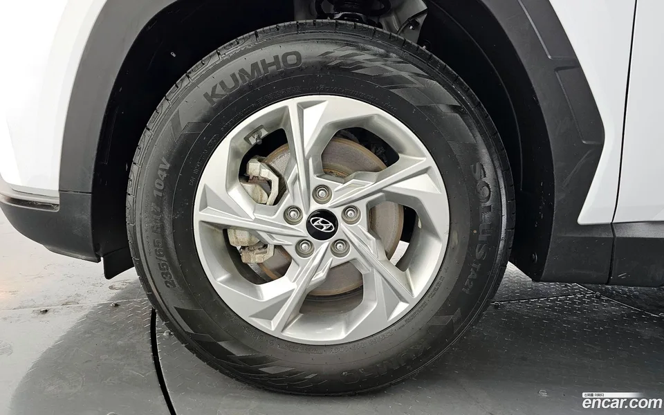 Hyundai Tucson 2.0 4WD 2023 — миниатюра 2