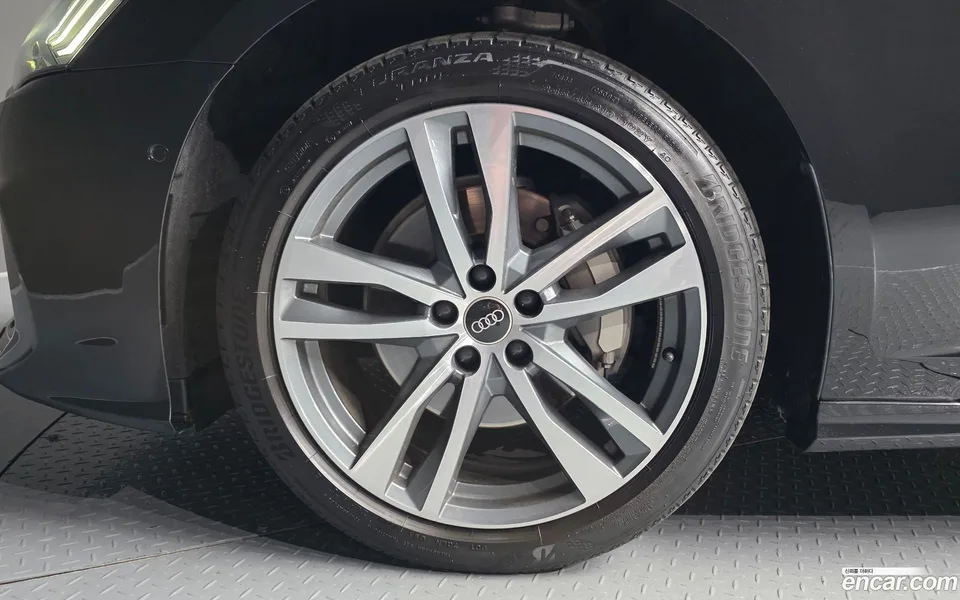Audi A6 45 TFSI 2023 — миниатюра 2