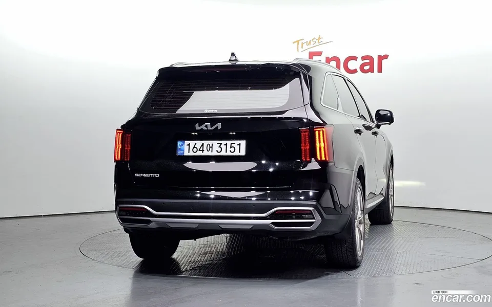 Kia Sorento 2.5T 2WD 2023 — миниатюра 4