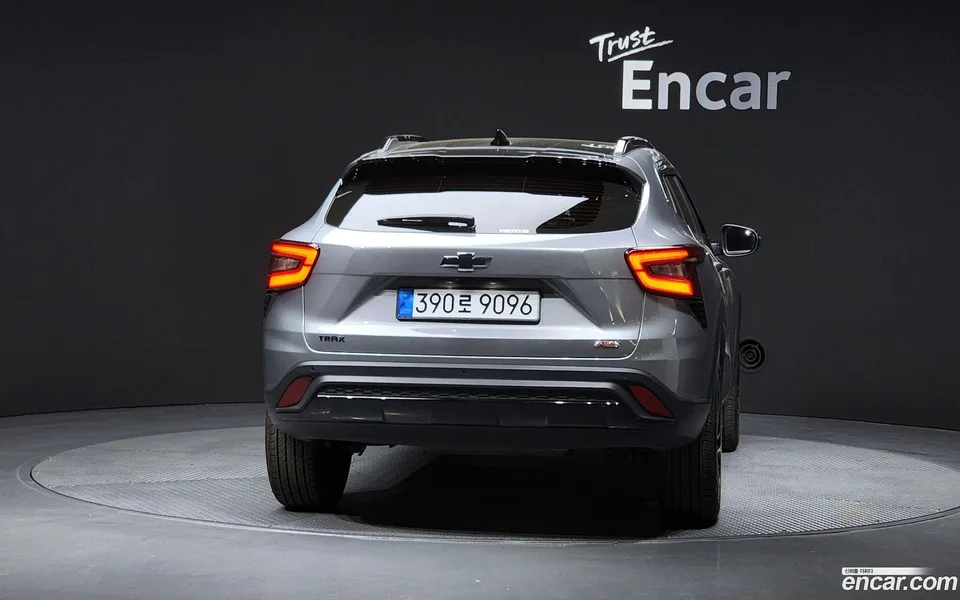 Chevrolet Trax Crossover 1.2 RS 2023 — миниатюра 4
