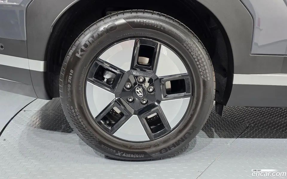 Hyundai SantaFe HEV 1.6 2WD 2026 — миниатюра 5