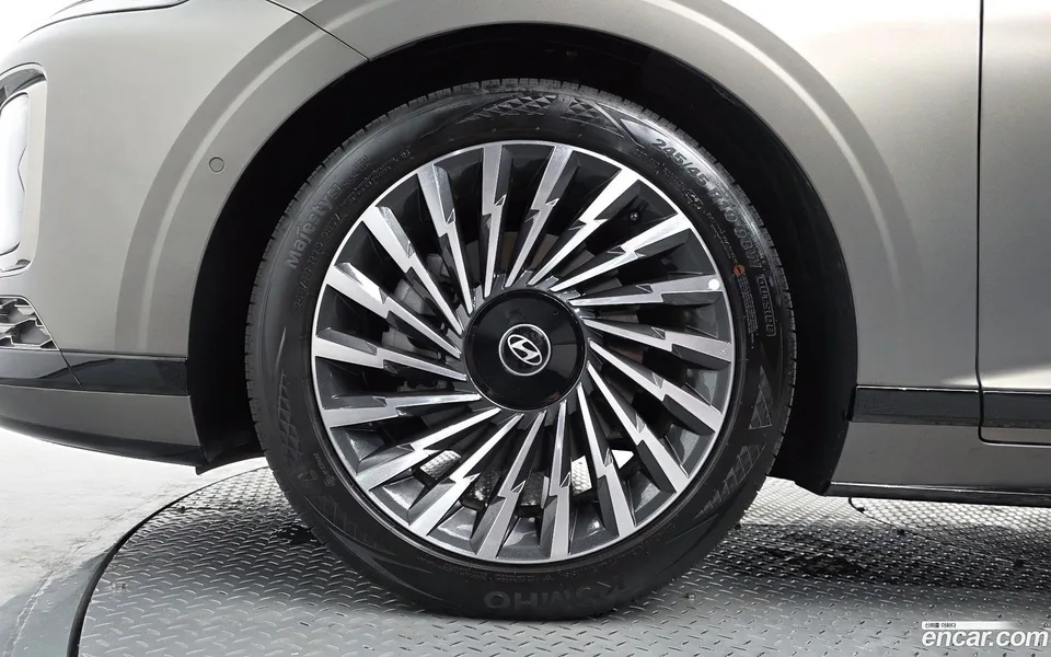 Hyundai Grandeur 2.5 2WD 2025 — миниатюра 2