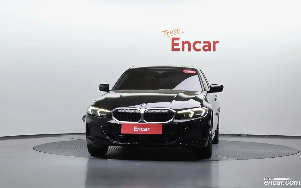 BMW 3 Series 320i 2022 — миниатюра 3