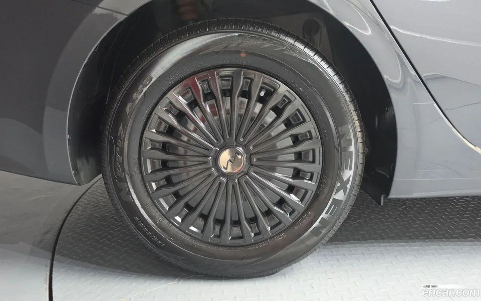 Kia K3 1.6 2023 — миниатюра 2