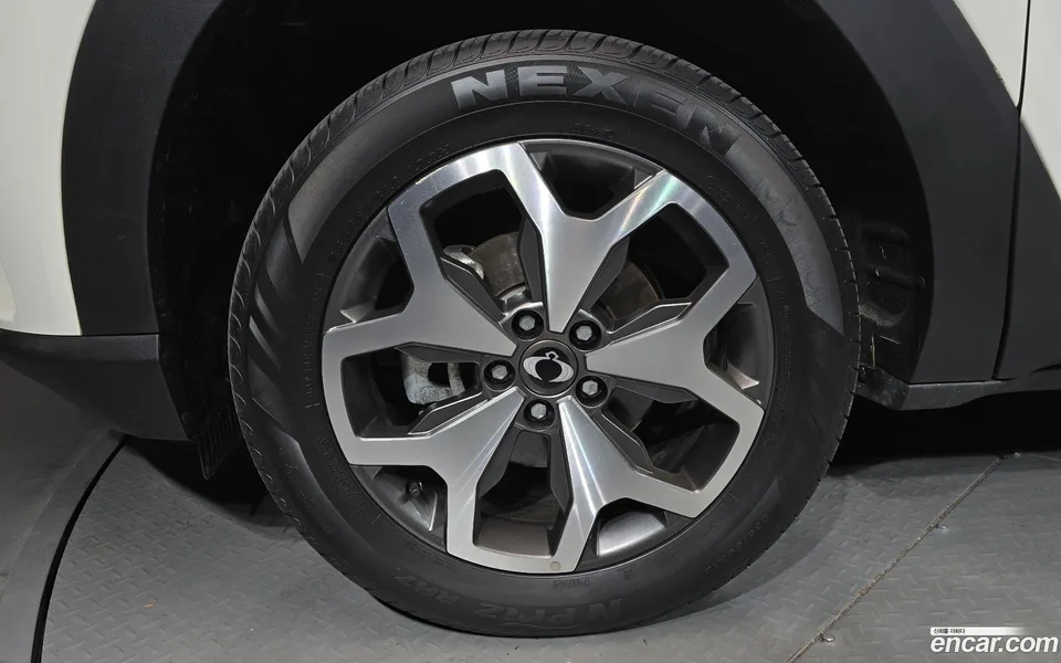 KG Mobility Torres 1.5 2WD 2023 — миниатюра 5