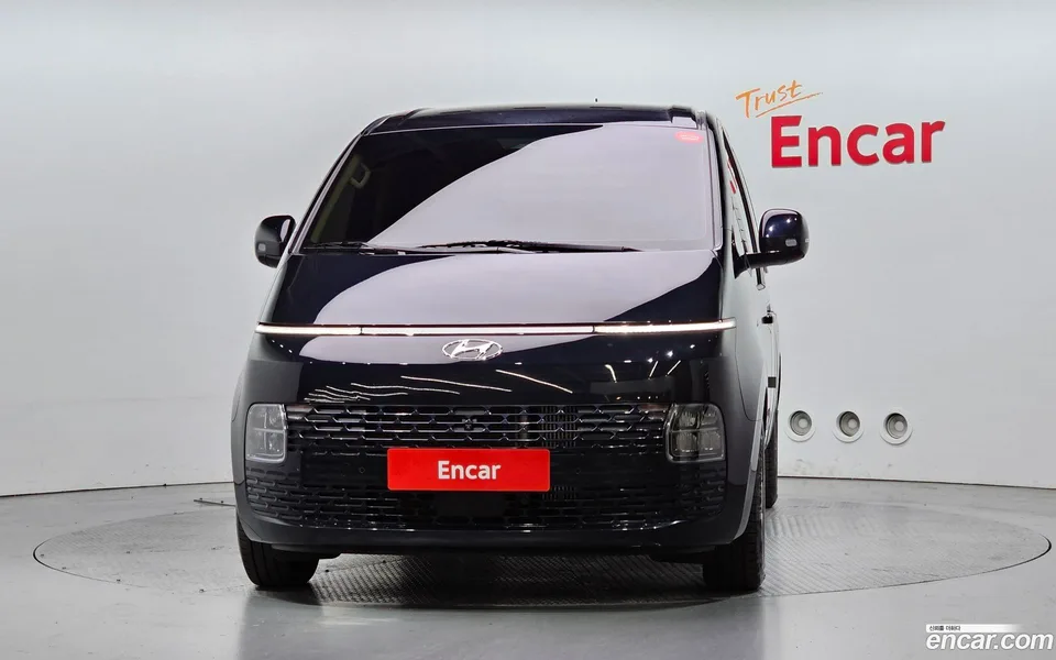 Hyundai Staria 3 2024 — миниатюра 3